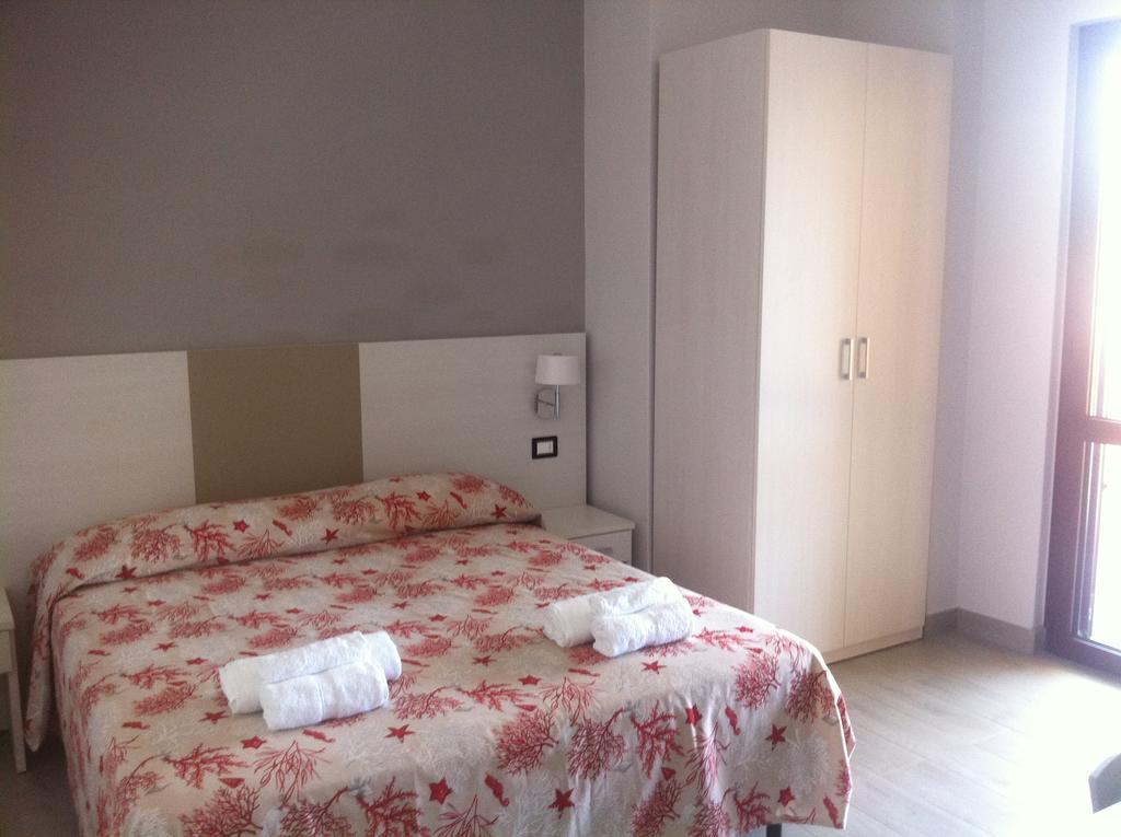 첸톨라 Meuble Leonetti B&B 외부 사진